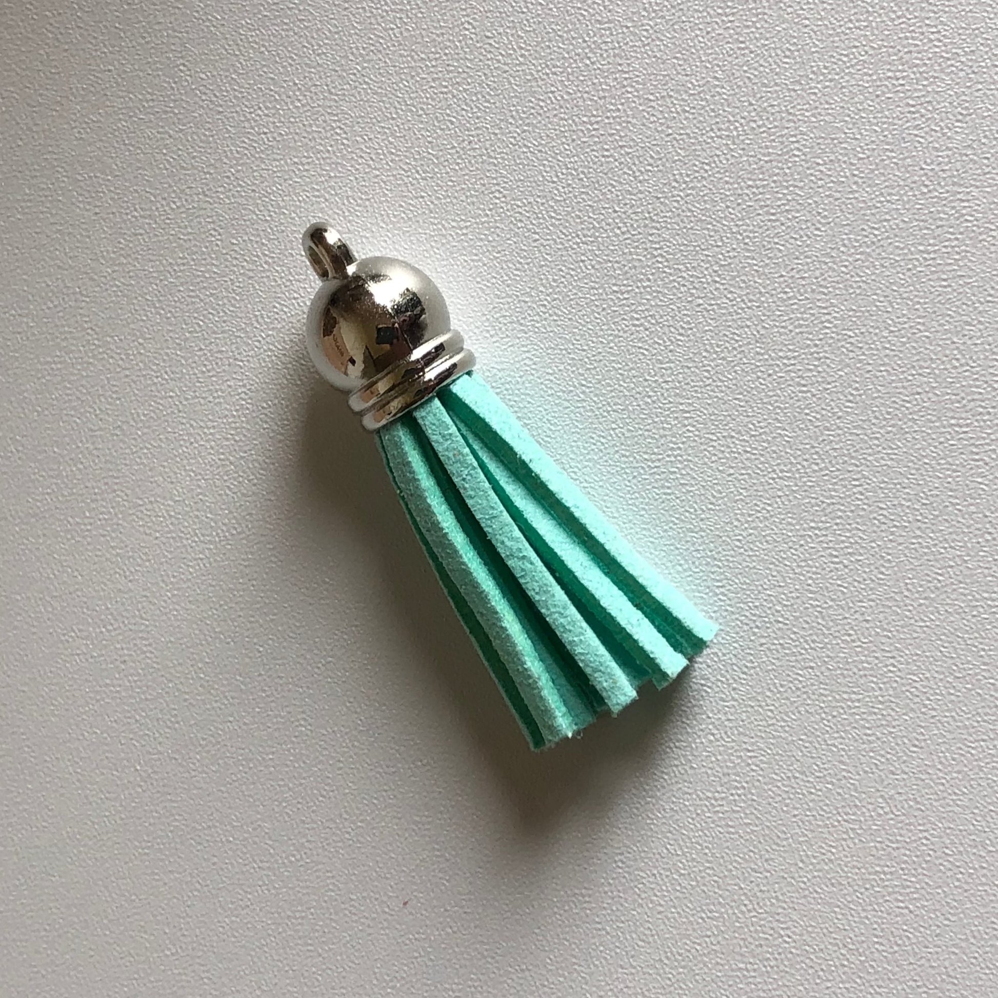 Turquoise tassel voor aan sleutelhanger