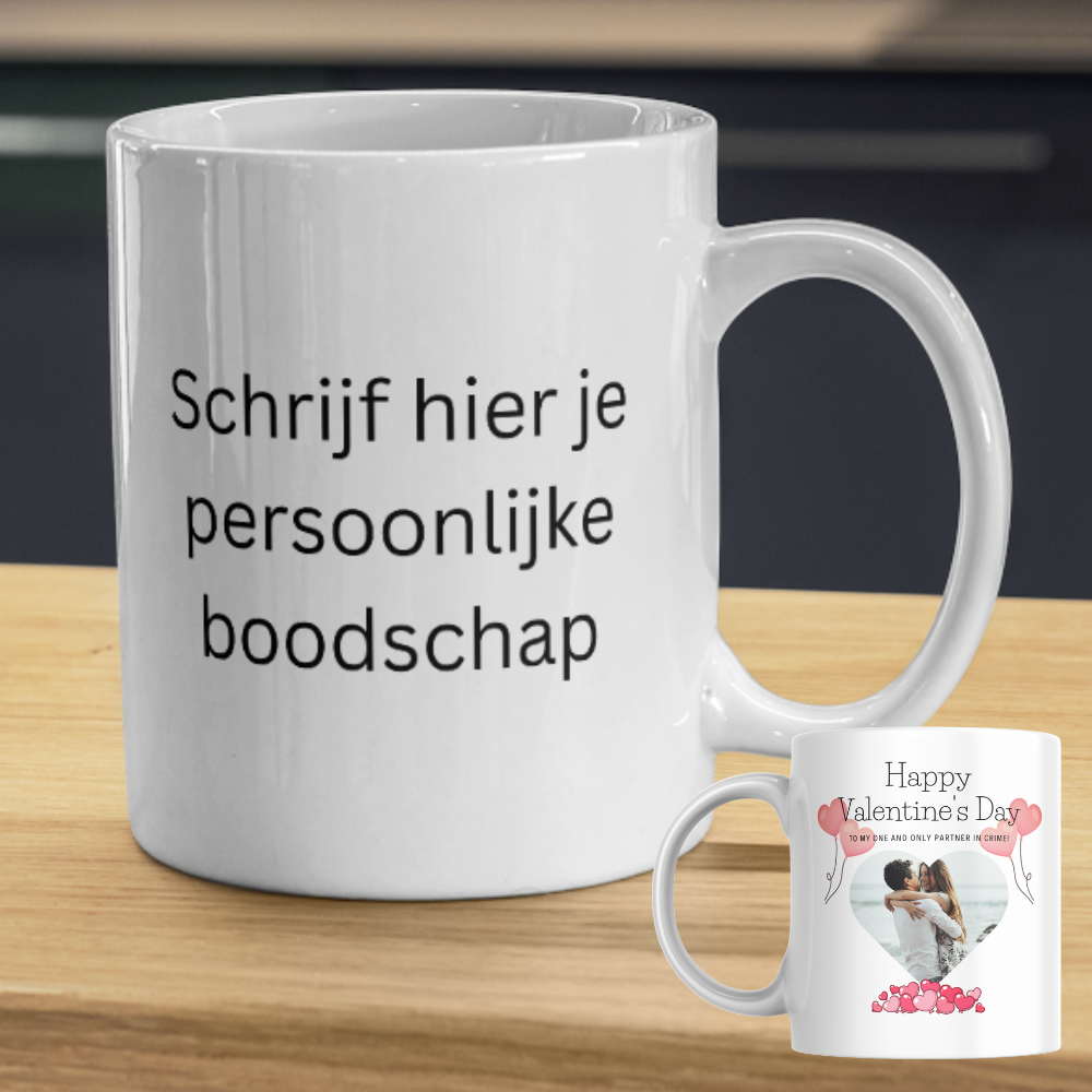 Op de achterzijde van de mok kan een persoonlijke boodschap geplaatst worden.